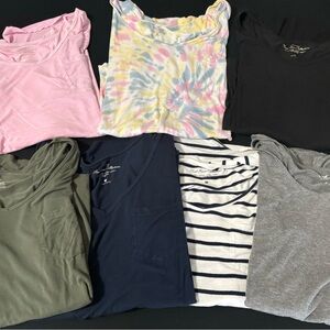 COPY - Hollister Must-Have T-shirt bundle!